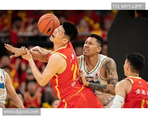 广厦男篮与首钢的精彩对决时间倒流重温经典瞬间