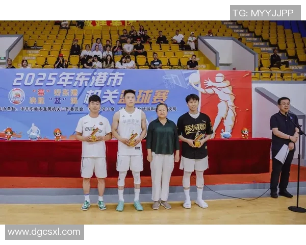 呈康体育篮球俱乐部携手青少年培养篮球人才助力健康成长之路